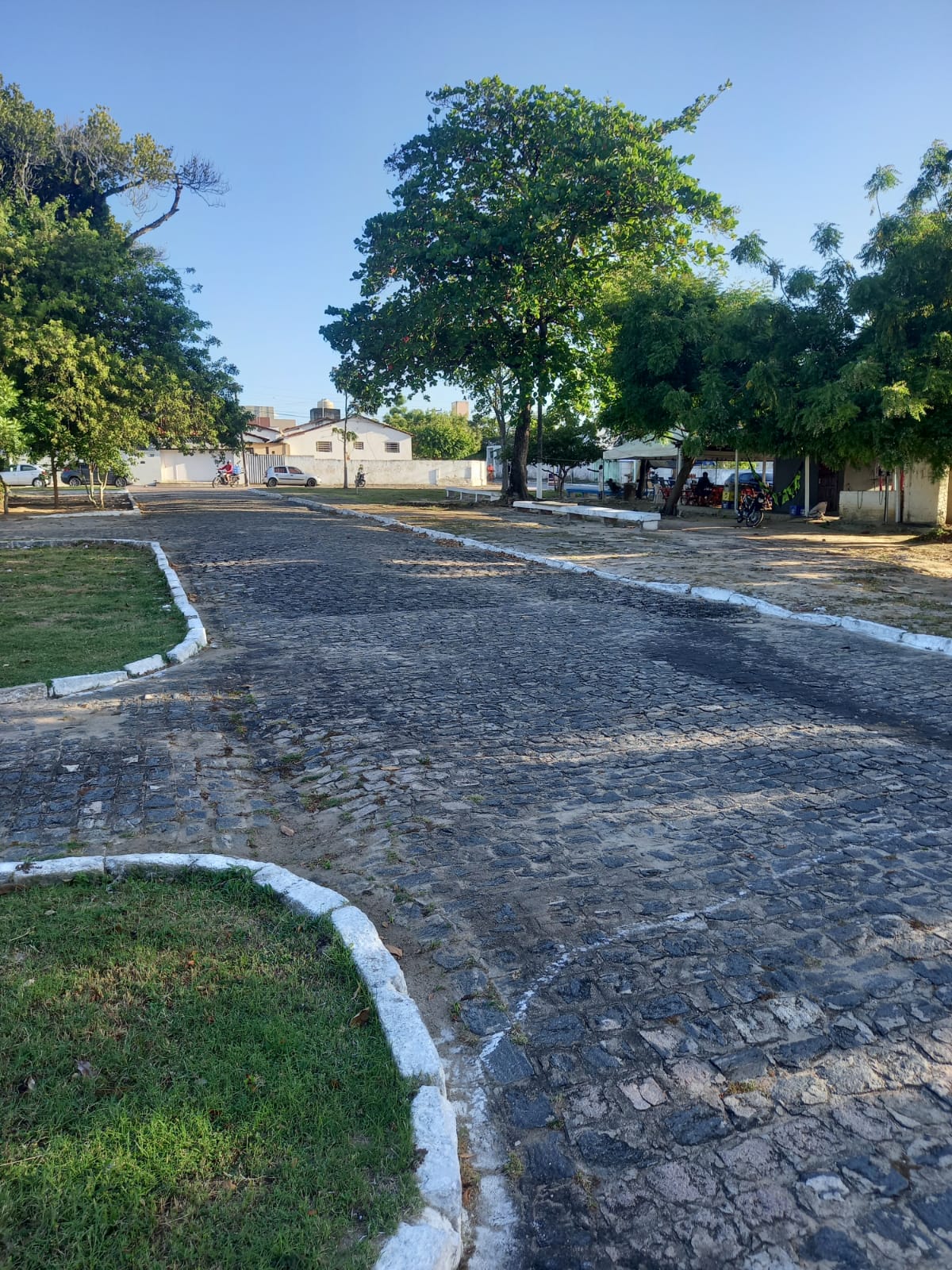 Praça Tenente Leão Santa Rosa