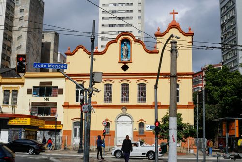 Praça Professora Elen Lucy Mendes