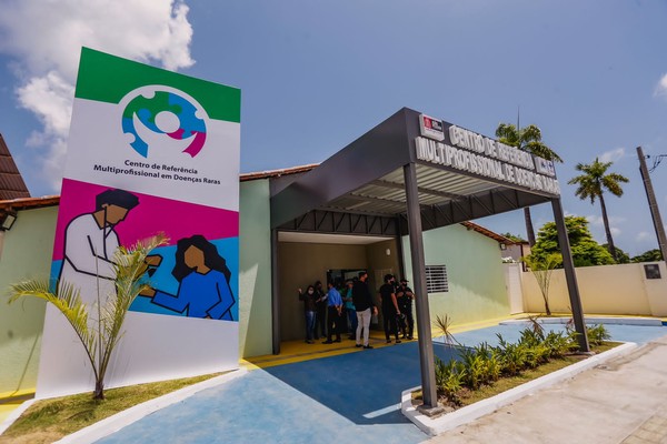 Centro de Referência em Atenção à Saúde