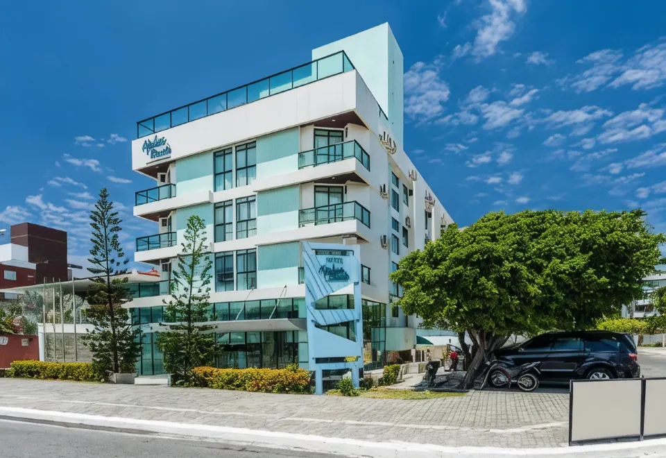 Igatu Praia Hotel