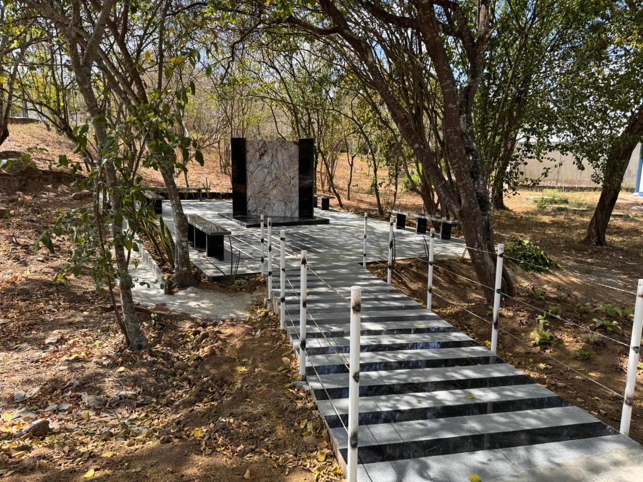 Praça do Departamento de Química