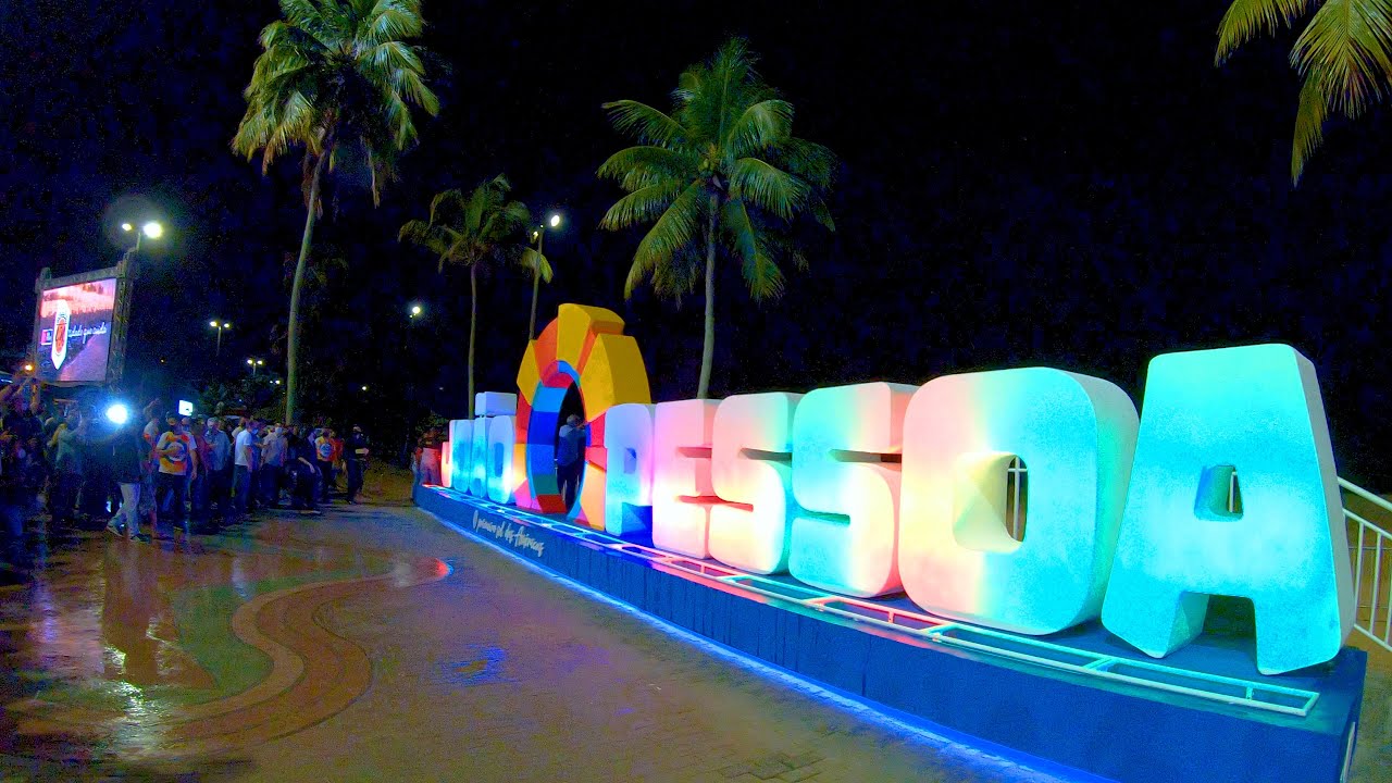 Tambaú Lights
