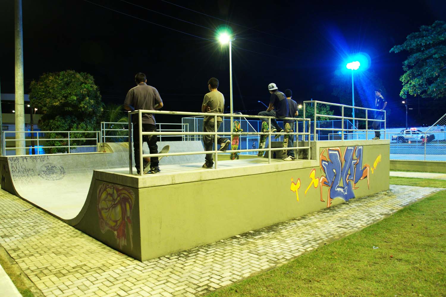 Praça Ednalda Mota Lopes